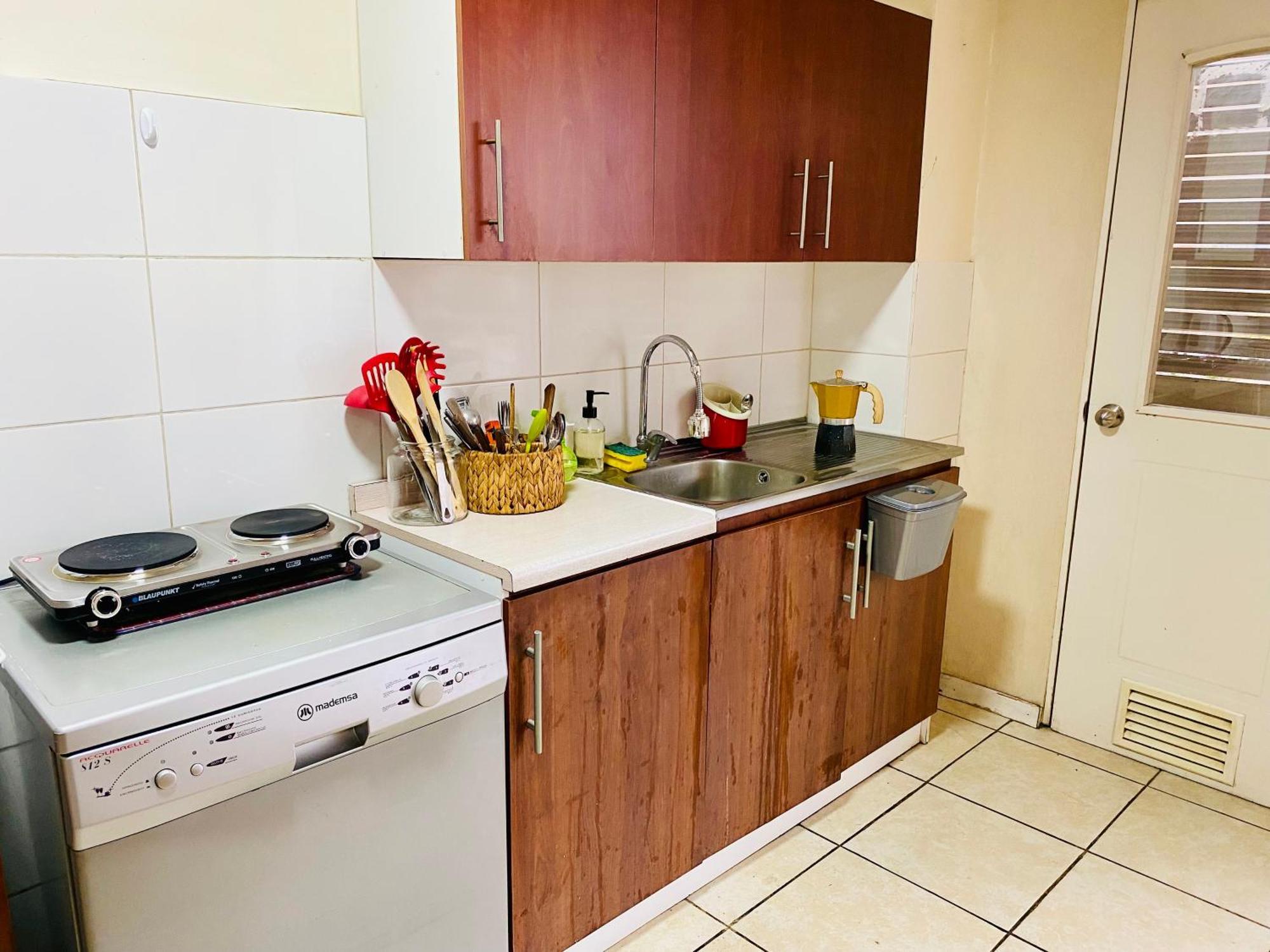 Apartamento Departamento Central, Con Estacionamiento Gratuito